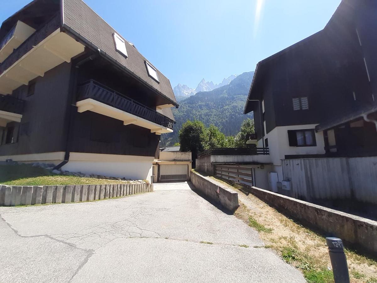 Vue Brevent Sublime En Centre Ville Avec Parking Prive Chamonix Eksteriør bilde