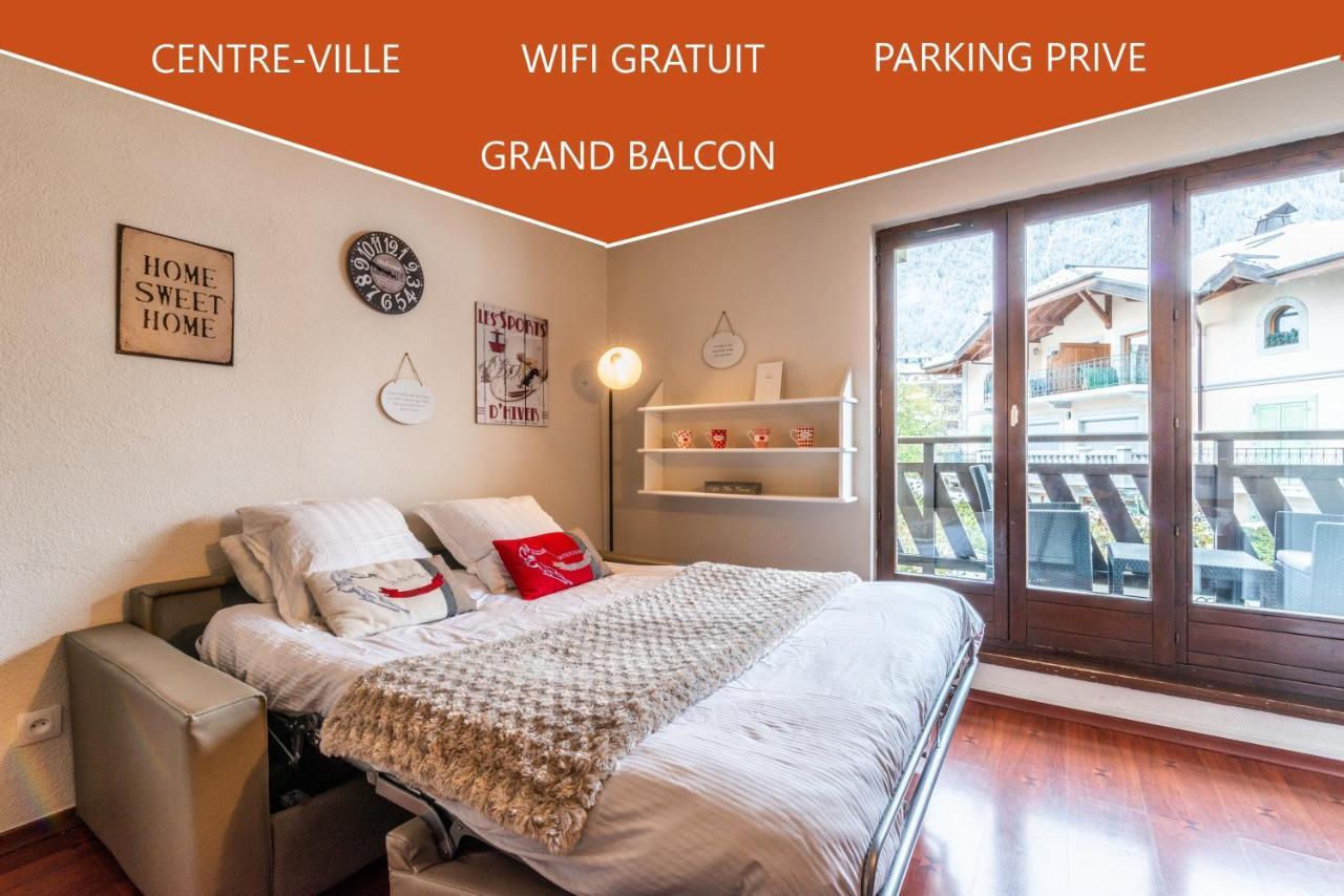 Vue Brevent Sublime En Centre Ville Avec Parking Prive Chamonix Eksteriør bilde